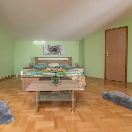 Villa Slavica Drniš