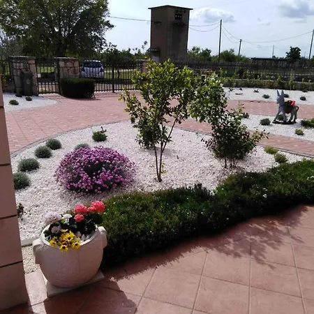 Slavica